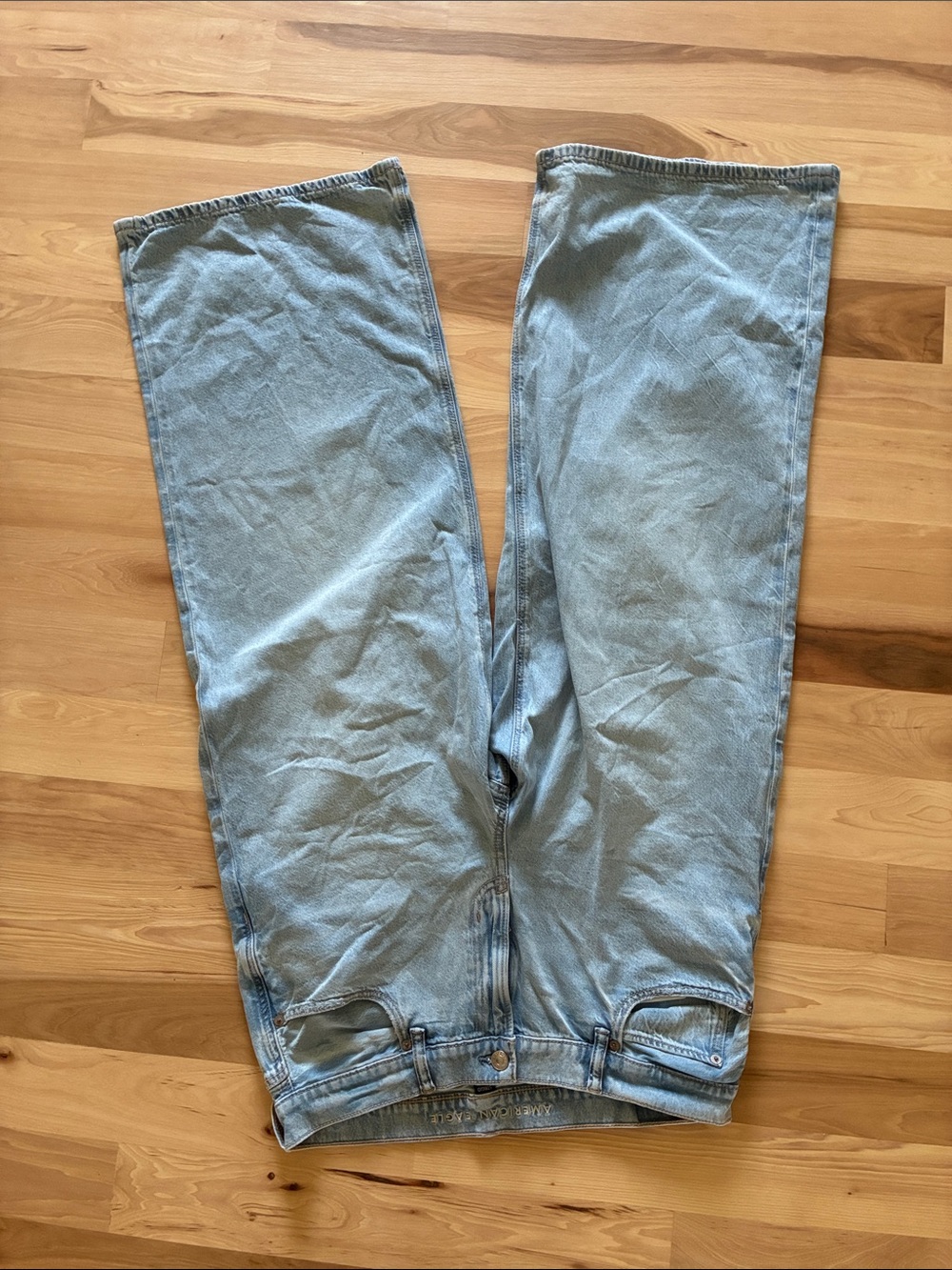 American Eagle Outfitters Light Blue low-rise ultra wide leg Jean